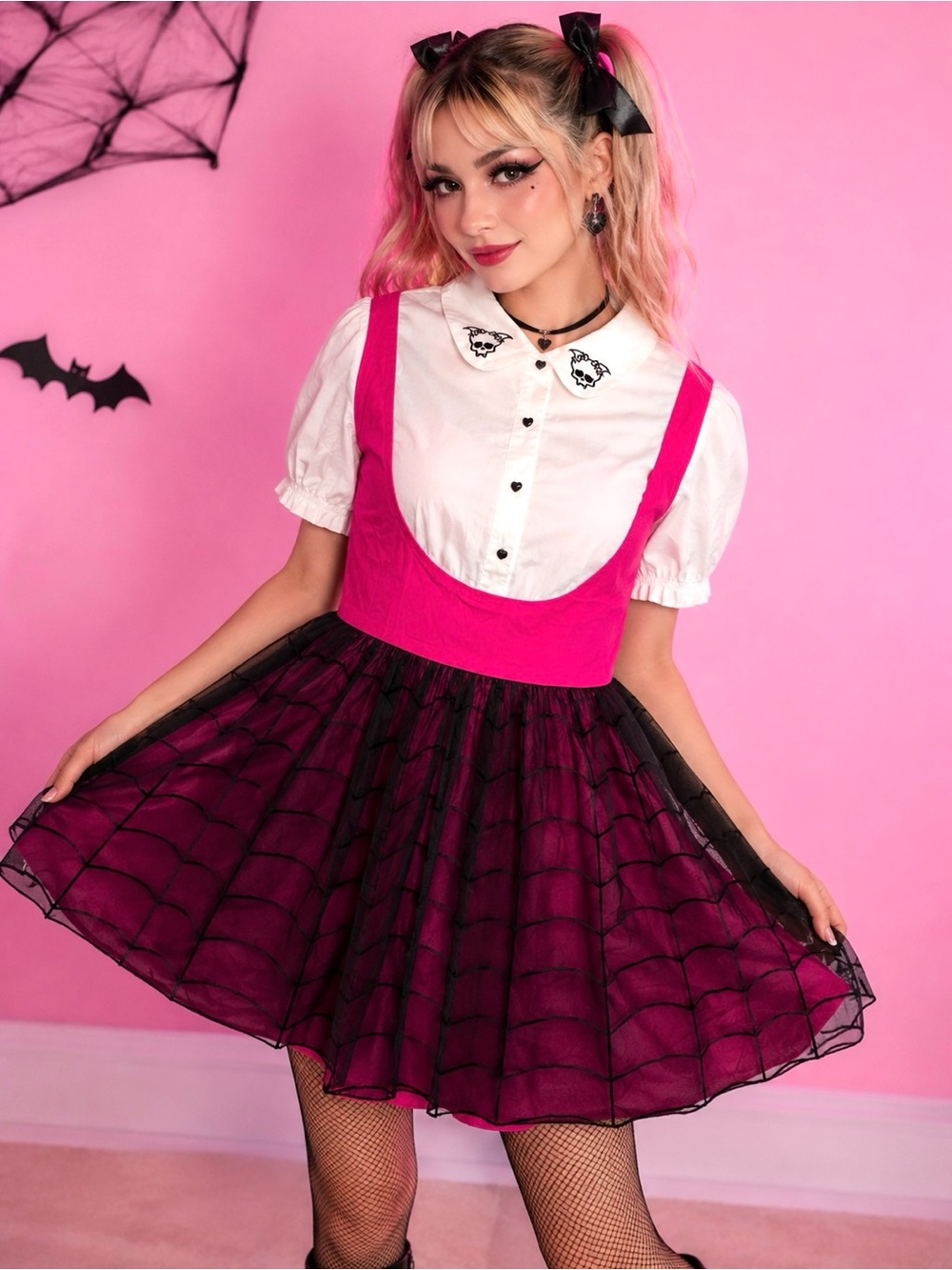 Monster High Draculaura Spiderweb Dress Hot Topic Goth Pink Black XL